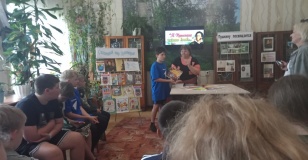 Литературно-игровая программа «Там, на неведомых дорожках»