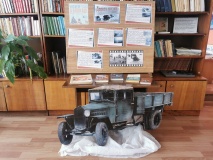 Исторический час «По льду хлестала смерть вдогонку…»