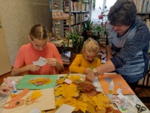 Познавательно-игровой час "Осень - рыжая подружка"