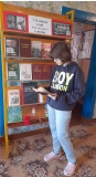 Обзор книжной выставки «Страницы книг расскажут о войне»