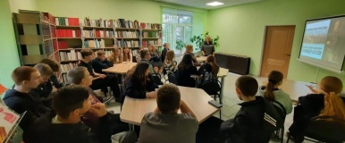 Час истории "Бессмертен тот, Отечество кто спас"