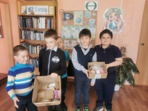 Урок экологического воспитания «Давайте вместе Землю украшать»