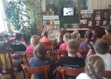 Литературно – игровой час «Сказочный мир Лукоморья»