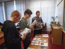 Литературно-краеведческий час "Четыре строчки о войне"