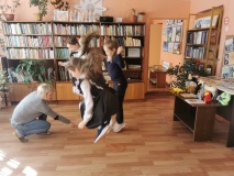 Чтение-игра «В стране веселого детства»