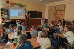 Краеведческий час "Земли родной бесценна красота"