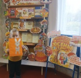 Познавательно-игровой час "Осень - рыжая подружка"