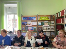 Праздничная программа «Будьте счастливы всегда!»