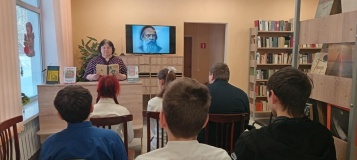 Час классики «И как любил он, ненавидя»