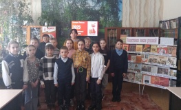 Библиотечный кинозал «И нам кино героев книги оживляет»