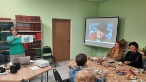 Литературно-музыкальный час "Все на земле от материнских рук"