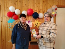 Акция – поздравление «Подари открытку и улыбку»