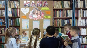 Литературный час «Все о тебе, мамочка родная»