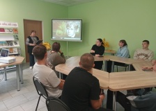 Литературная гостиная «Отговорила роща золотая …»